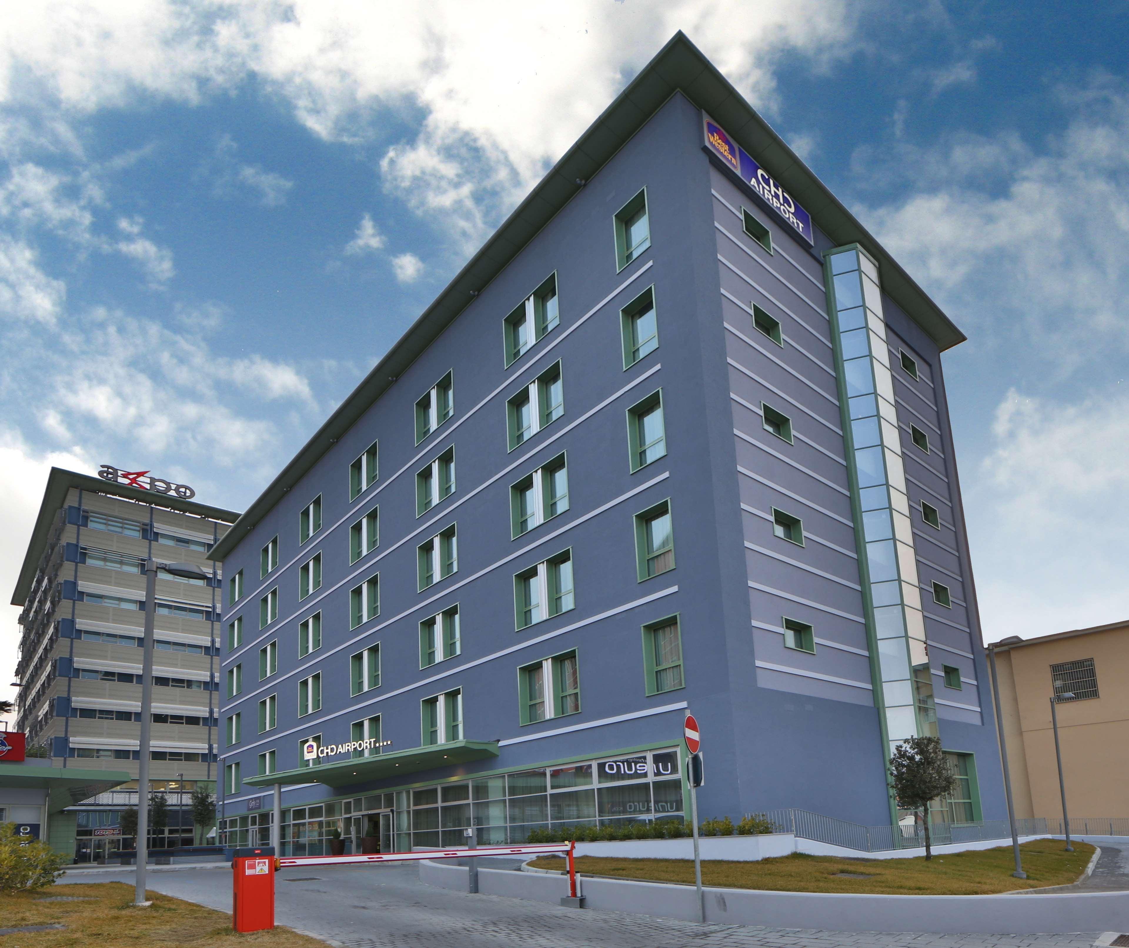 Best Western Premier Chc Airport Genoa Bagian luar foto