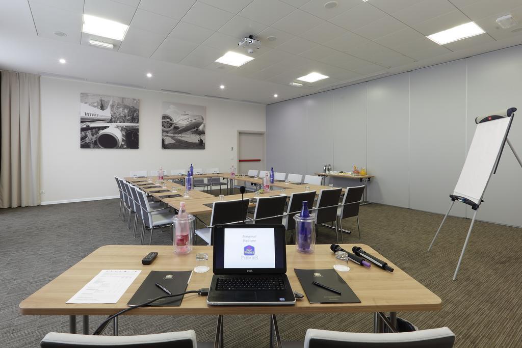 Best Western Premier Chc Airport Genoa Bagian luar foto