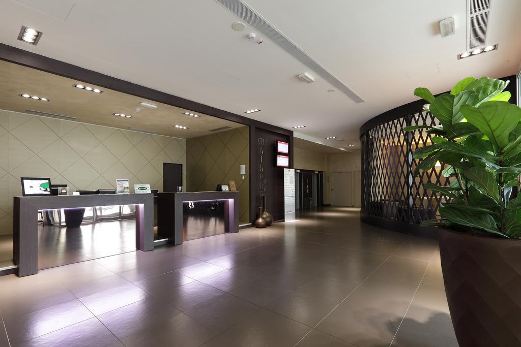 Best Western Premier Chc Airport Genoa Bagian luar foto